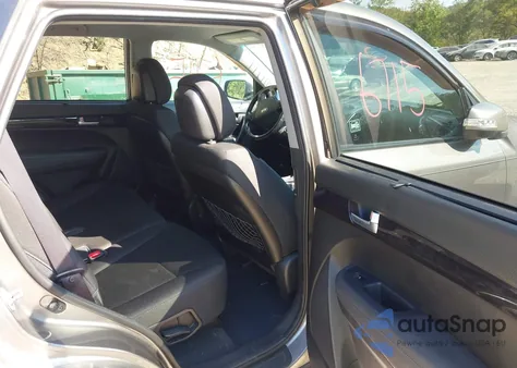 2014 Kia Sorento Lx из США, поврежденный, VIN 5XYKTCA6XEG454813